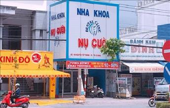 nha-khoa-nu-cuoi-ca-mau